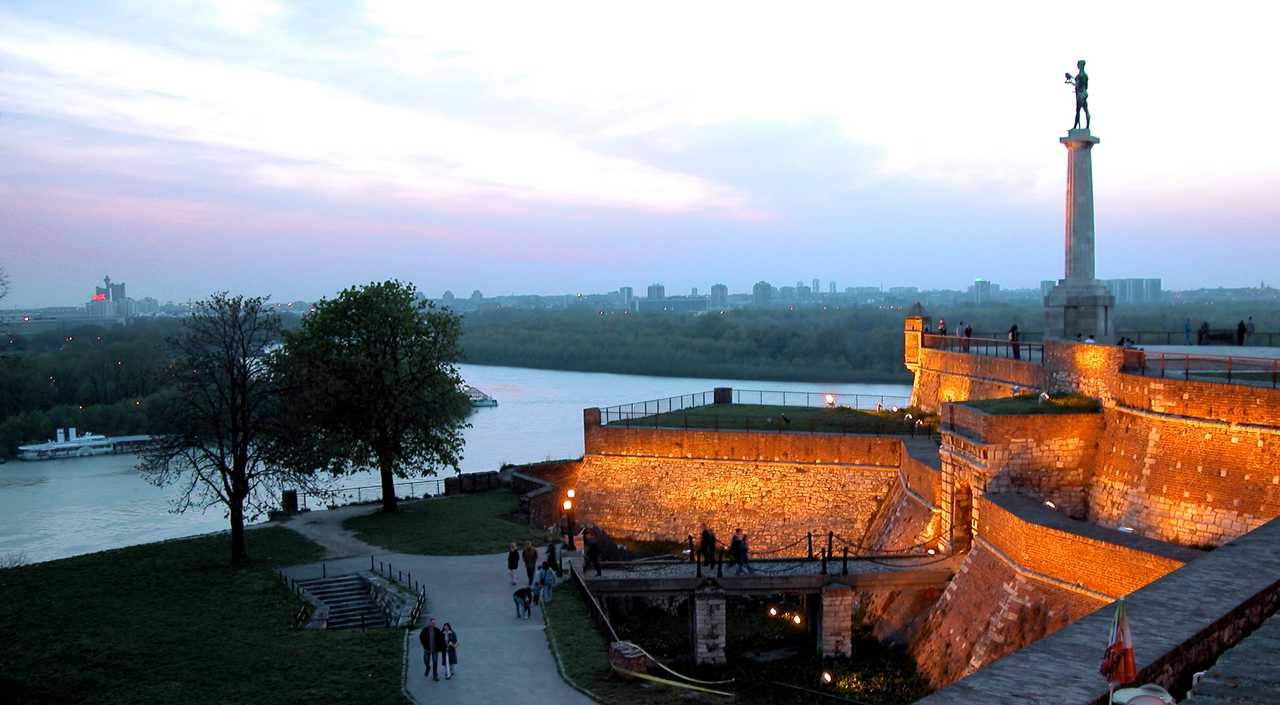 Belgrade-Kalemegdan-at-dawn
